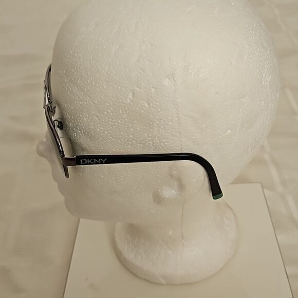 Dkny Women's Sunglasses Brown - Picture 14 of 16